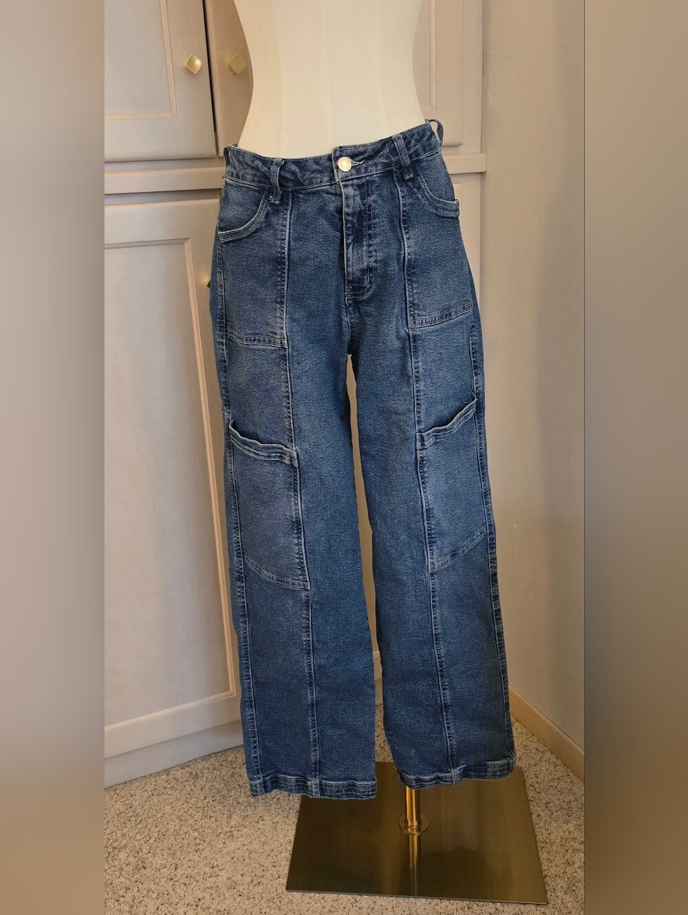 Vanilla Star Relaxed Panel Pocket Jeans in Washed Blue